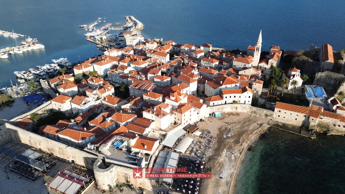 Apartment in Budva Old town – two units, perfect for renovation and investment